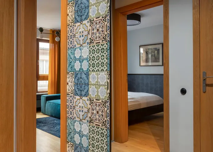 Homewell Czartoria- Free Parking *