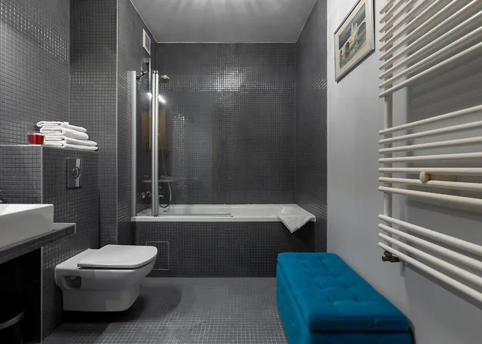 Homewell Czartoria- Free Parking Apartment